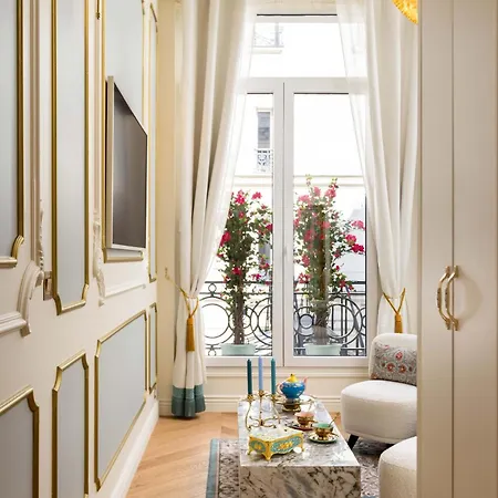 The Angelina - Champs Elysees Paris