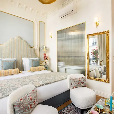 Apartment The Angelina - Champs Elysees Paris